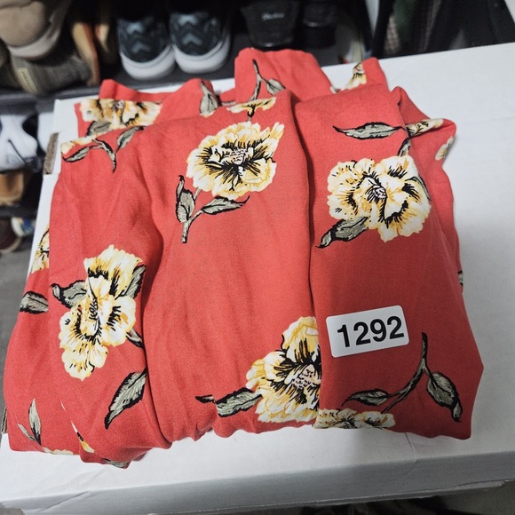 Band of Gypsies NWOT Women's Navy Floral Spaghetti Straps Jumpsuit Size Small - Picture 9 of 9